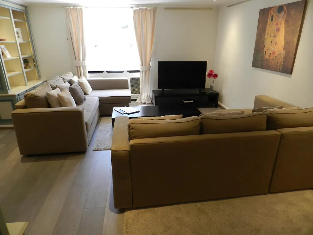 Apartment Larem Suites Old Town Geneva Switzerland