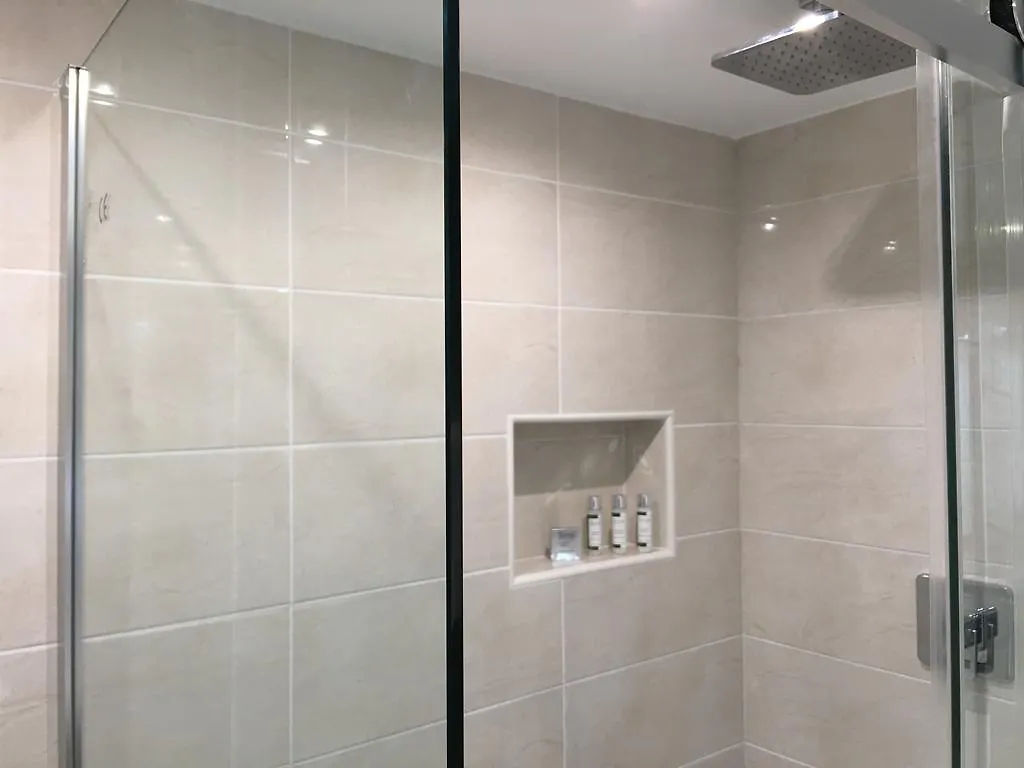 Larem Suites Old Town Geneva