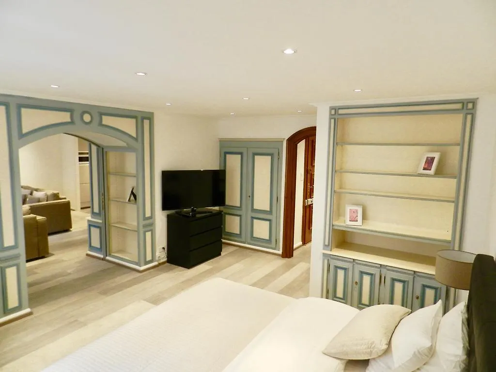 Larem Suites Old Town Geneva